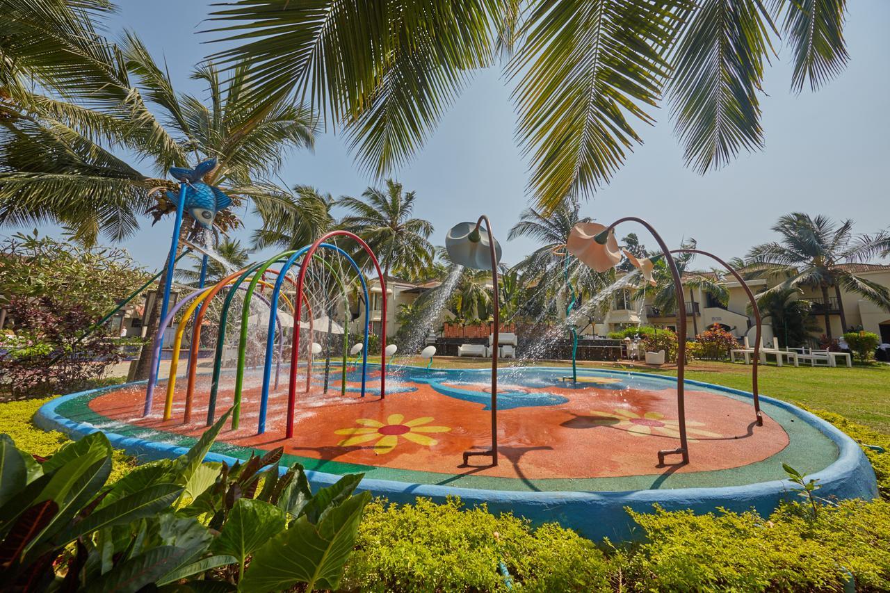Royal Orchid Beach Resort & Spa, Utorda Beach Goa Kültér fotó
