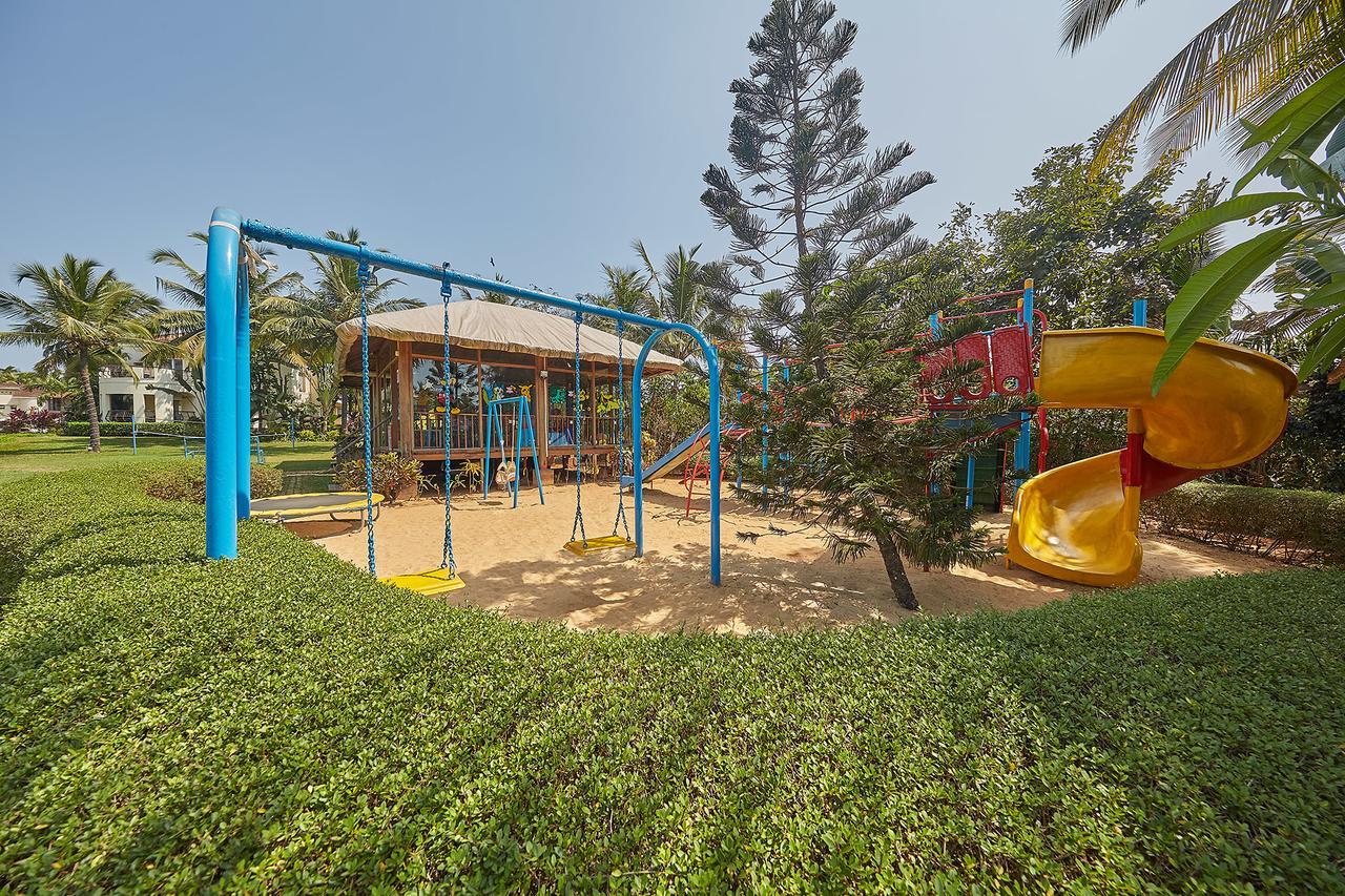 Royal Orchid Beach Resort & Spa, Utorda Beach Goa Kültér fotó